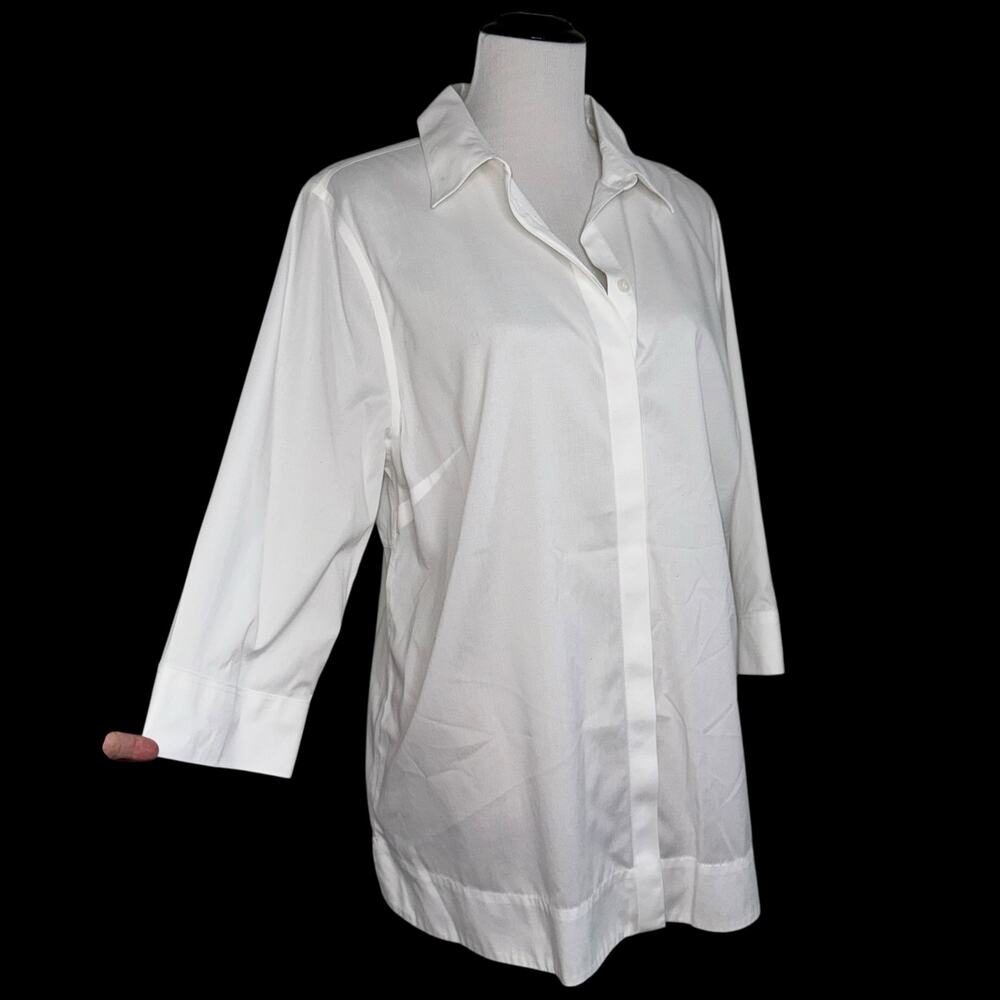 Chico’s White Tunic No-Iron Chicos Sz 2- Large or Sz 12/14 reg sizing